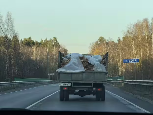 Машина с хлебом